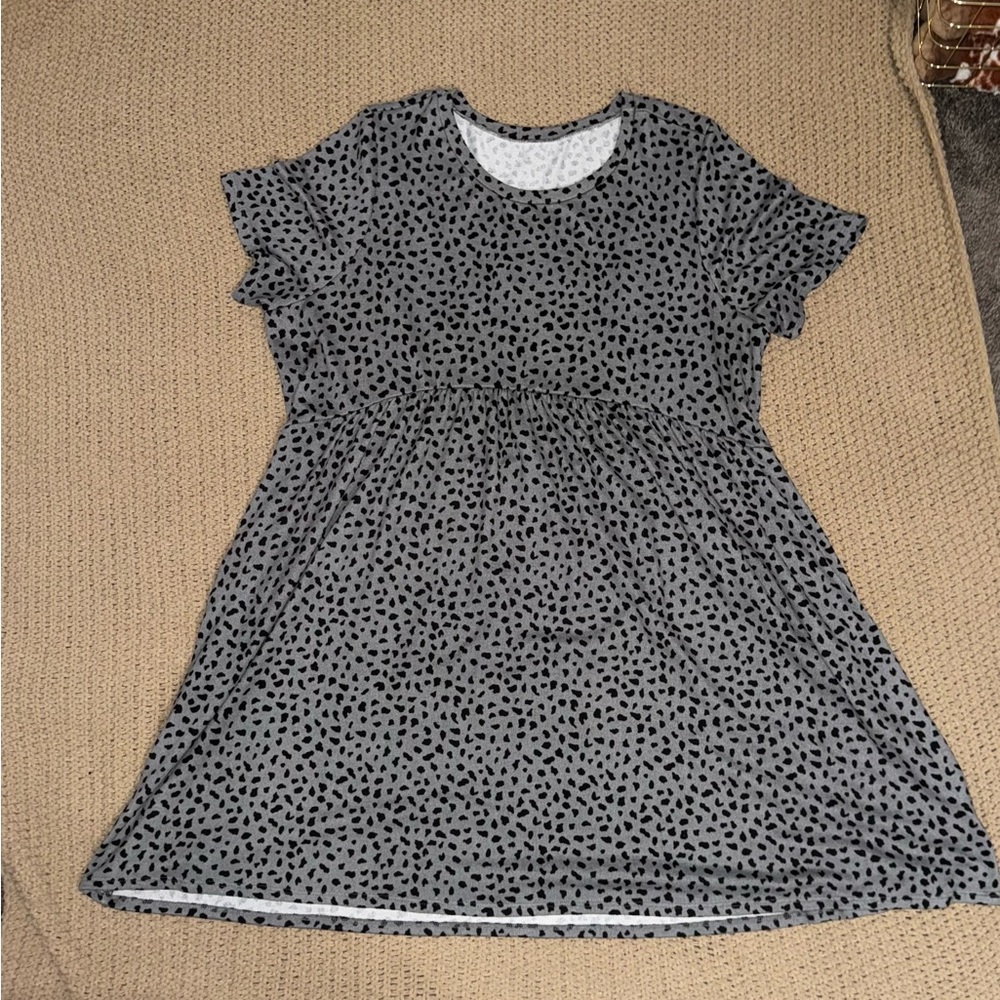 Gray Polka Dot Dress - Picture 2 of 2